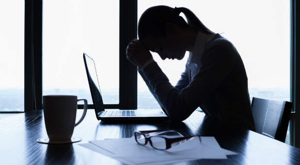 Kansas City business prayer, Women praying at Work, God's Relay Race